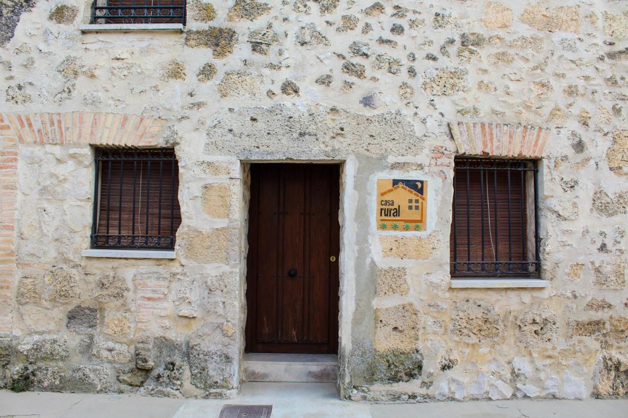 Casa Rural Las Bodegas Valbuena De Duero Exterior photo